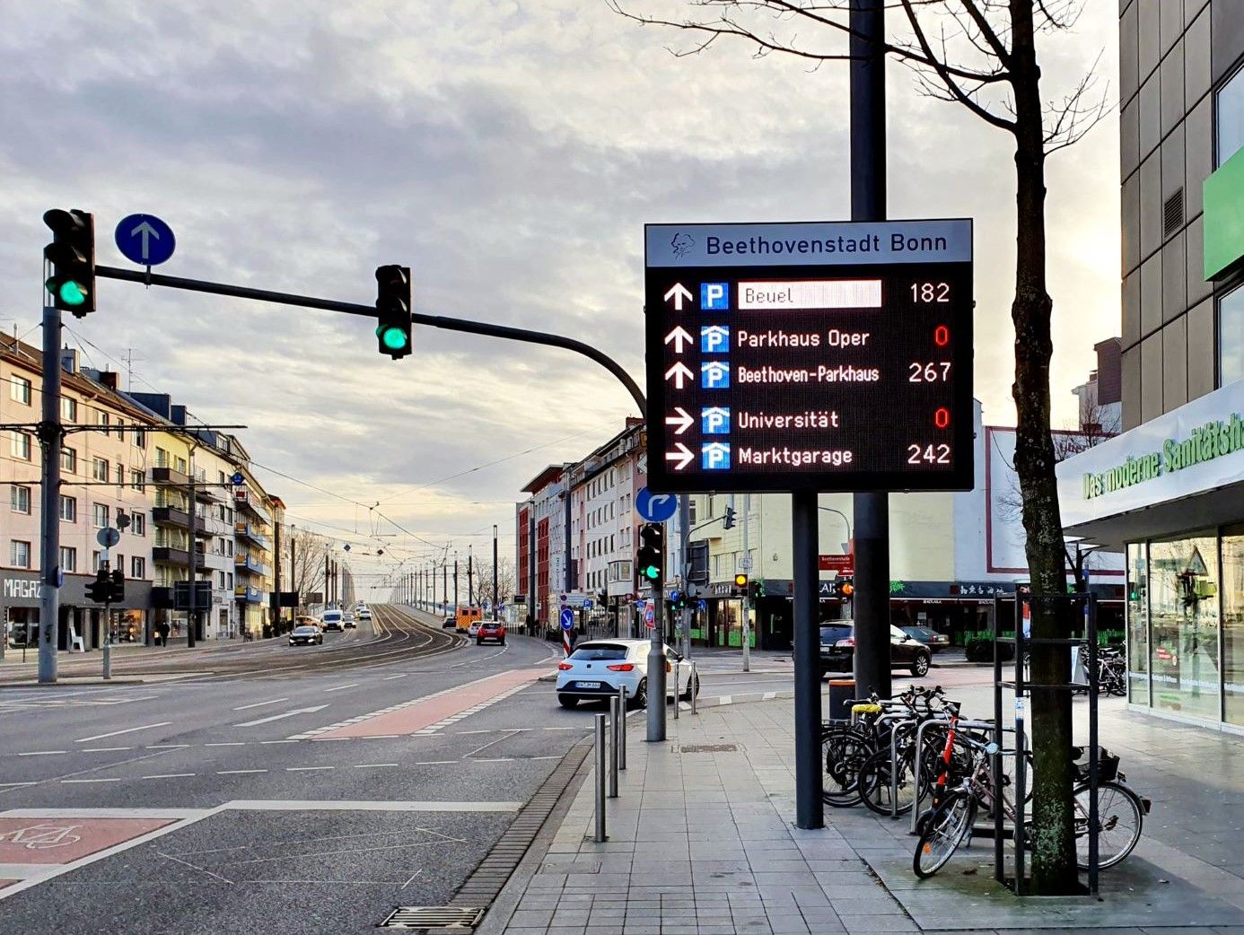 Handyparken, Parkleitsystem und ereignisgesteuerte Informationen in einer App