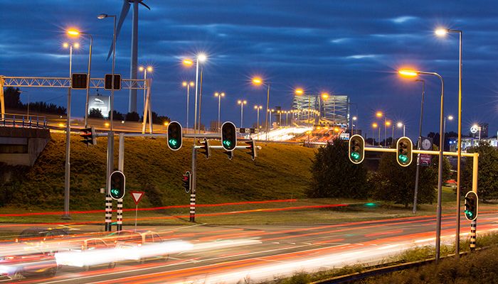 Always a green light for emergency vehicles