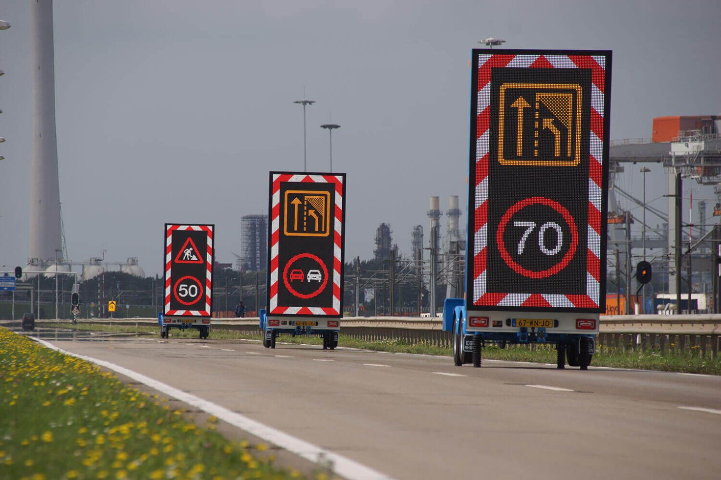 MOBILE LED-WECHSEL-VERKEHRSZEICHEN