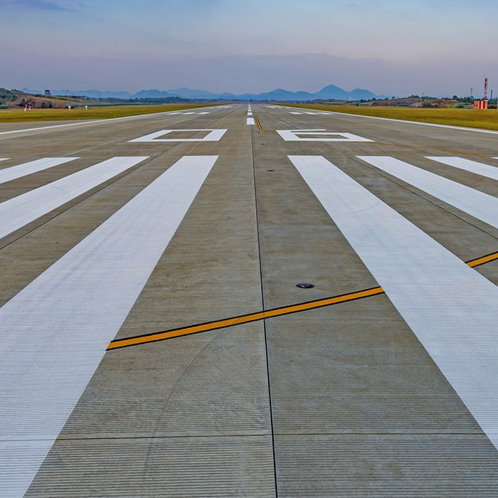 High-Index Airport Beads