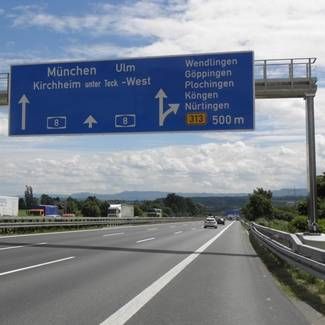 ALUMINUM GANTRIES FOR OVERHEAD TRAFFIC SIGNS